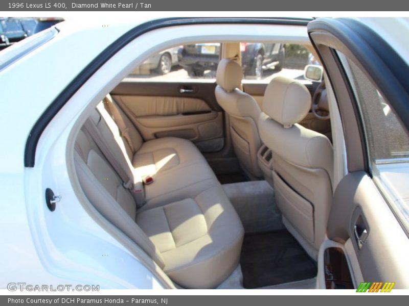 Diamond White Pearl / Tan 1996 Lexus LS 400