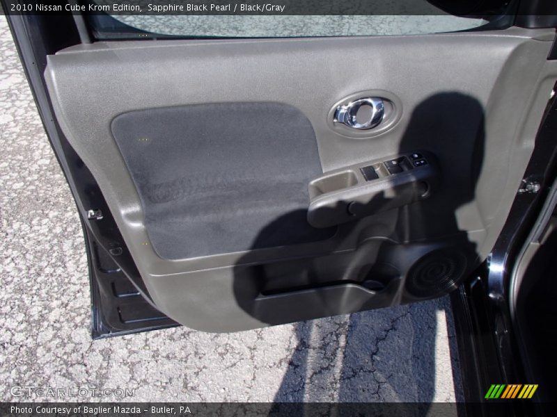 Sapphire Black Pearl / Black/Gray 2010 Nissan Cube Krom Edition