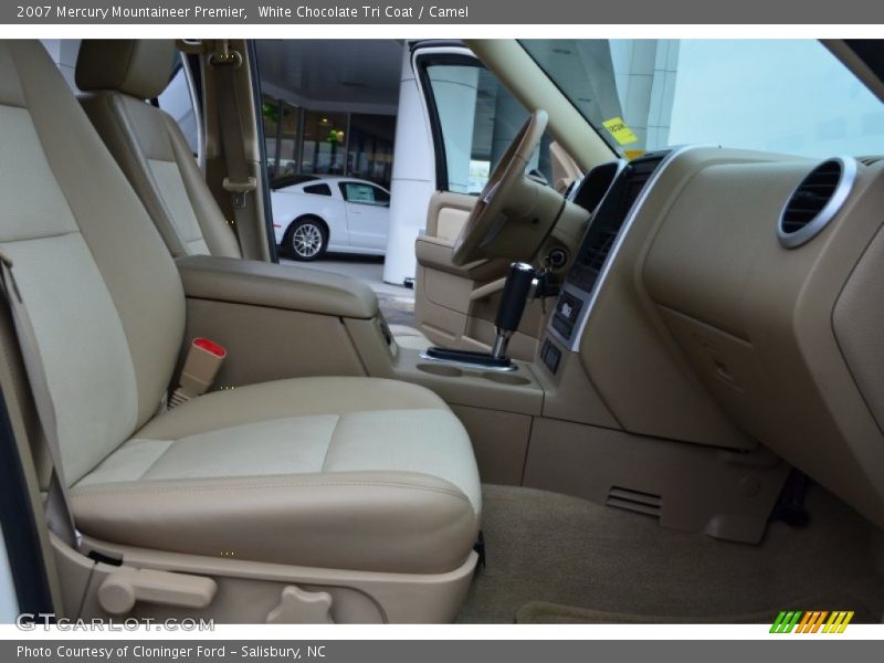 White Chocolate Tri Coat / Camel 2007 Mercury Mountaineer Premier