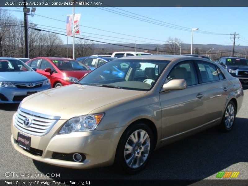 Sandy Beach Metallic / Ivory 2010 Toyota Avalon XLS