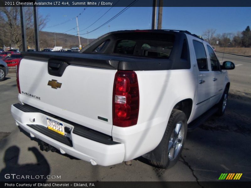 Summit White / Ebony 2011 Chevrolet Avalanche LTZ 4x4