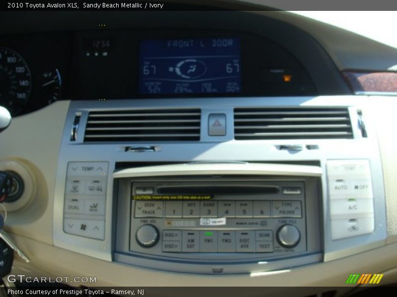Sandy Beach Metallic / Ivory 2010 Toyota Avalon XLS