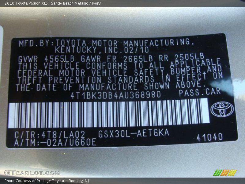 Sandy Beach Metallic / Ivory 2010 Toyota Avalon XLS