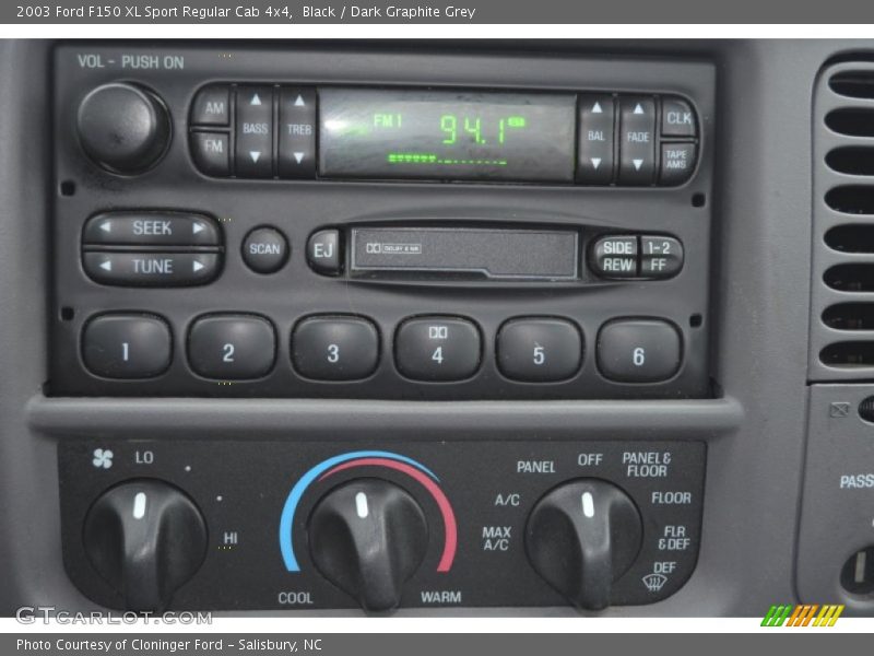 Audio System of 2003 F150 XL Sport Regular Cab 4x4