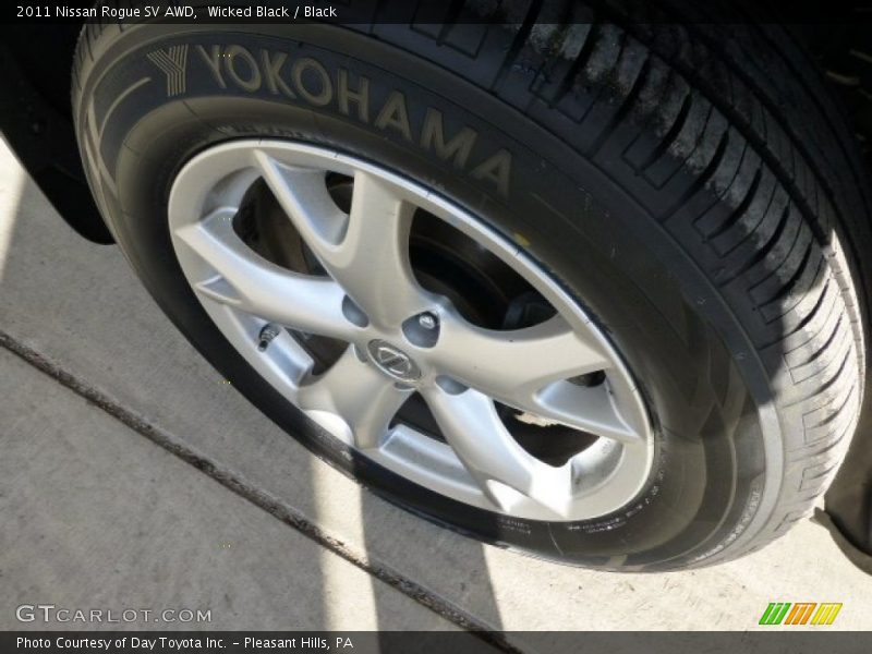 Wicked Black / Black 2011 Nissan Rogue SV AWD
