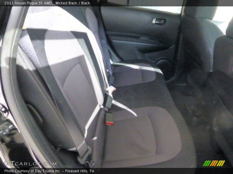 Wicked Black / Black 2011 Nissan Rogue SV AWD