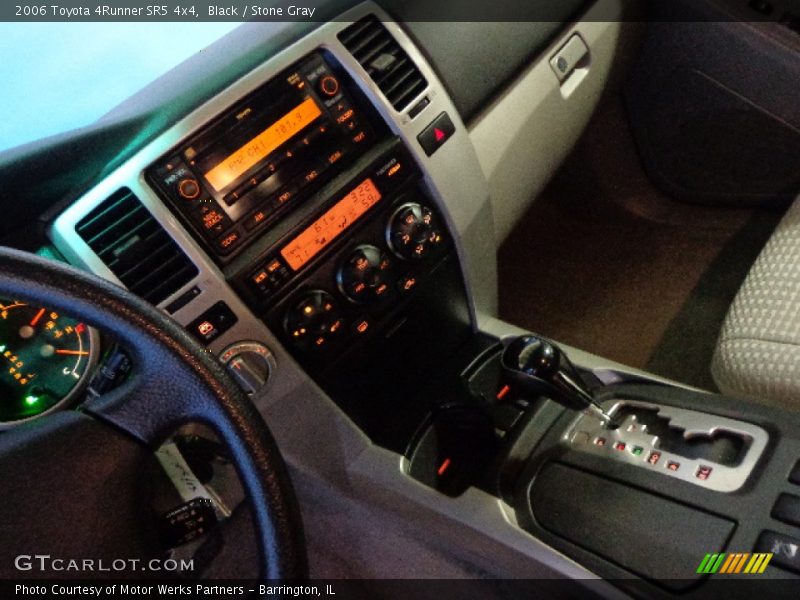 Black / Stone Gray 2006 Toyota 4Runner SR5 4x4