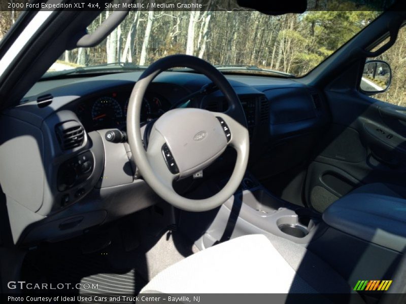 Silver Metallic / Medium Graphite 2000 Ford Expedition XLT 4x4