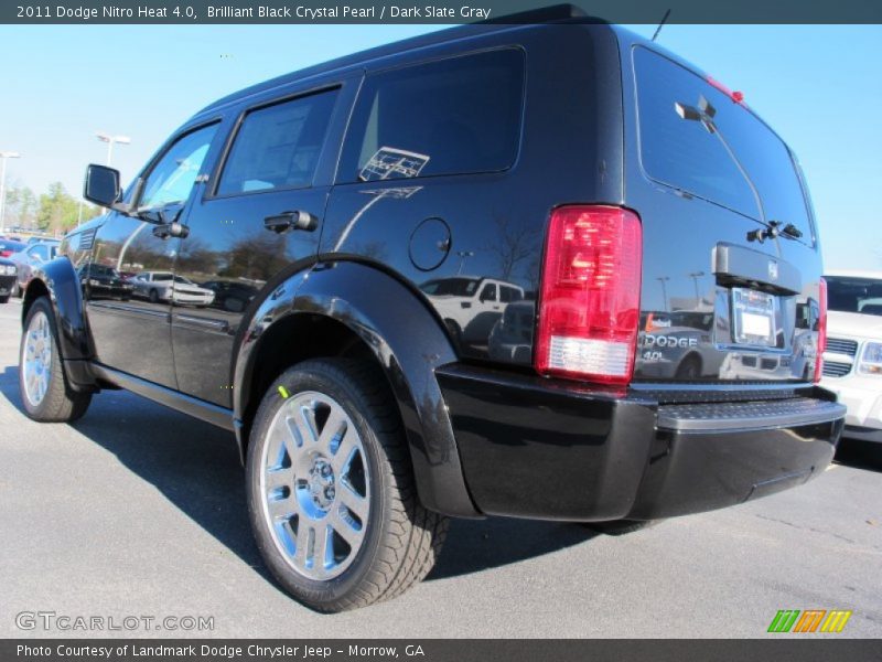 Brilliant Black Crystal Pearl / Dark Slate Gray 2011 Dodge Nitro Heat 4.0