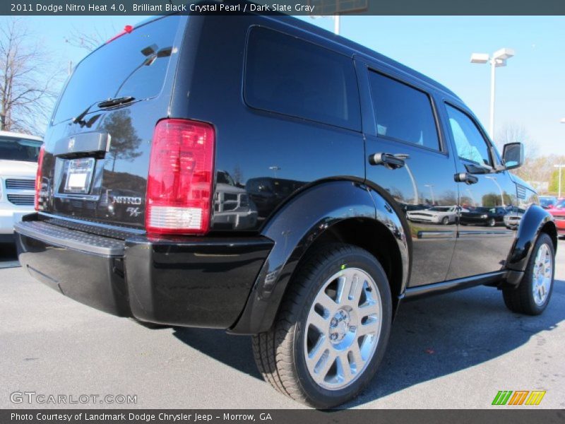 Brilliant Black Crystal Pearl / Dark Slate Gray 2011 Dodge Nitro Heat 4.0