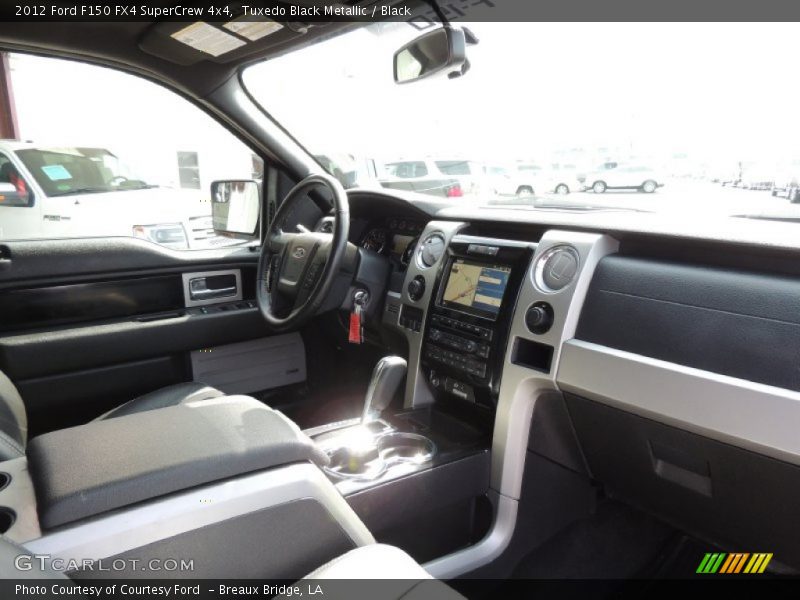 Tuxedo Black Metallic / Black 2012 Ford F150 FX4 SuperCrew 4x4