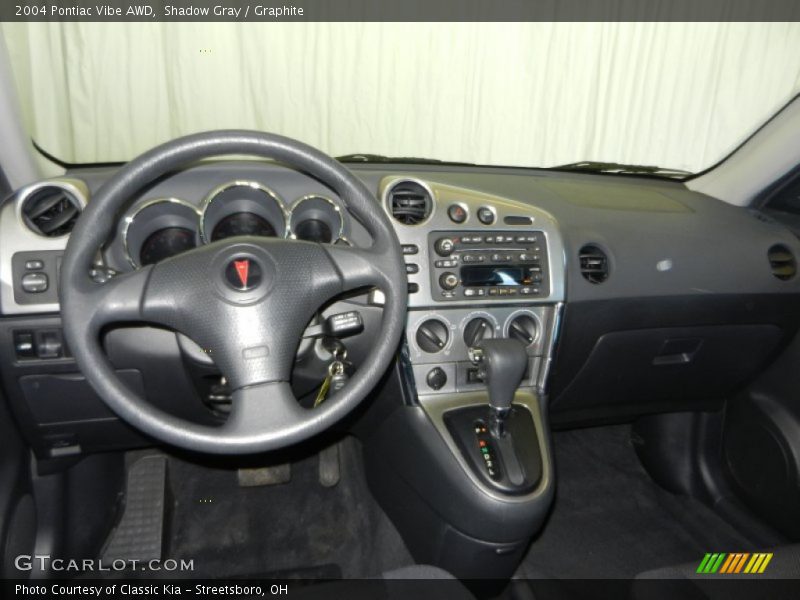 Dashboard of 2004 Vibe AWD