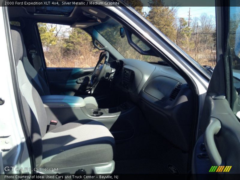 Silver Metallic / Medium Graphite 2000 Ford Expedition XLT 4x4