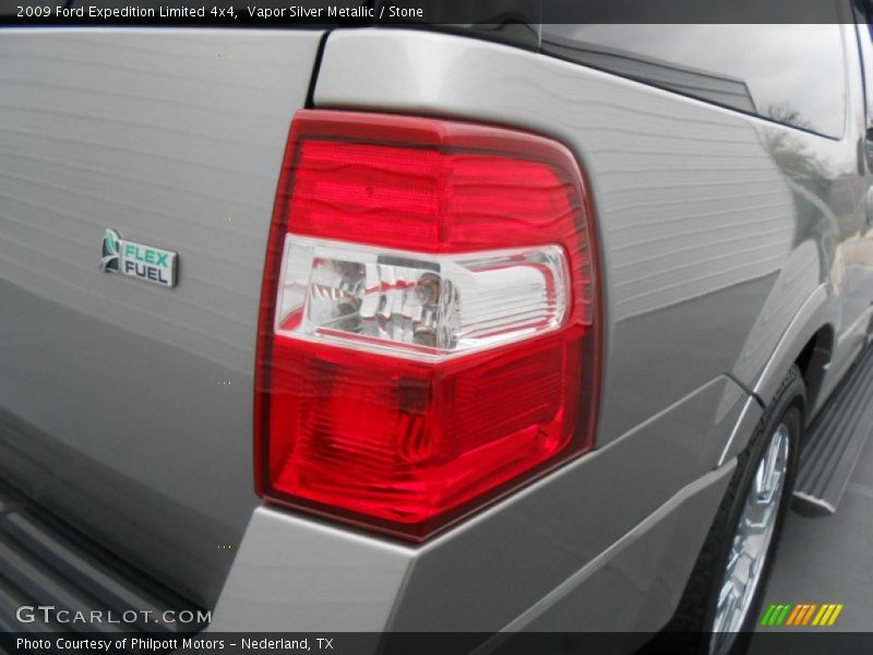 Vapor Silver Metallic / Stone 2009 Ford Expedition Limited 4x4