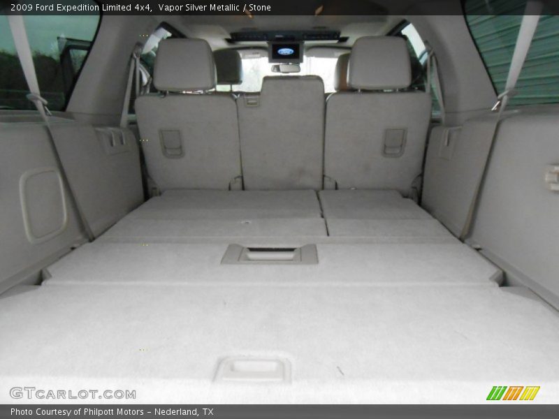  2009 Expedition Limited 4x4 Trunk