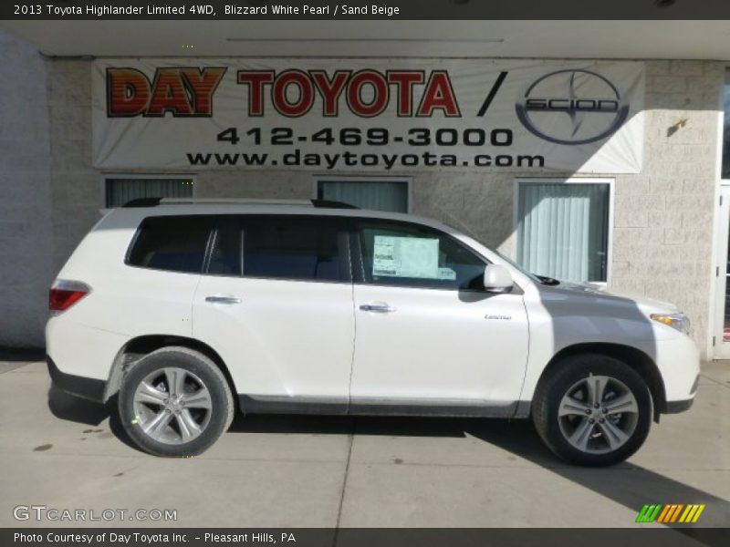 Blizzard White Pearl / Sand Beige 2013 Toyota Highlander Limited 4WD