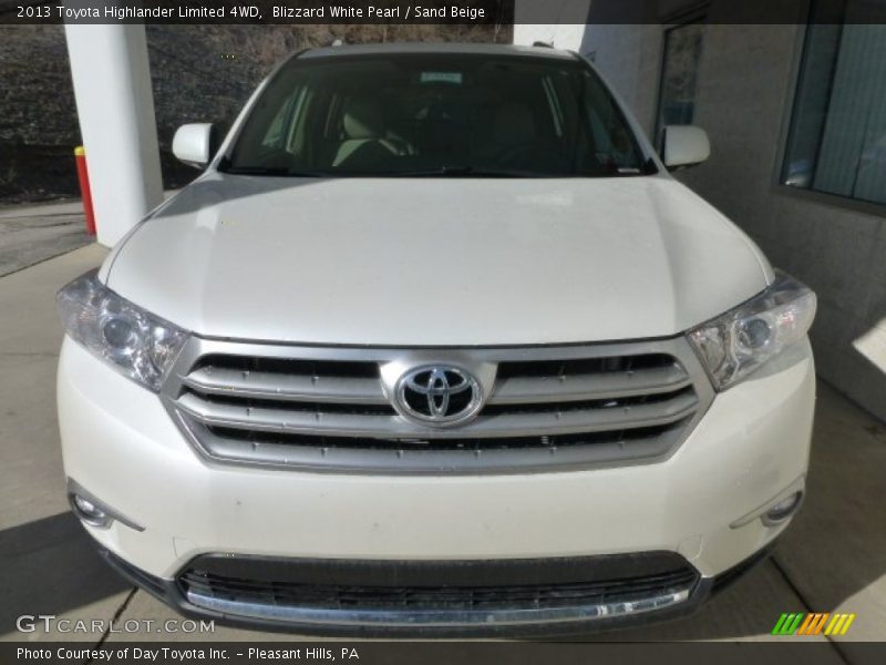 Blizzard White Pearl / Sand Beige 2013 Toyota Highlander Limited 4WD