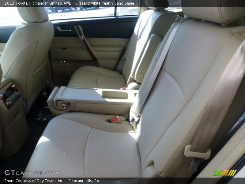 Blizzard White Pearl / Sand Beige 2013 Toyota Highlander Limited 4WD