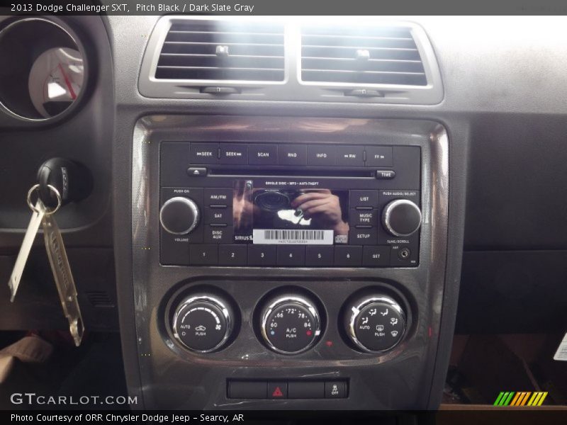 Pitch Black / Dark Slate Gray 2013 Dodge Challenger SXT