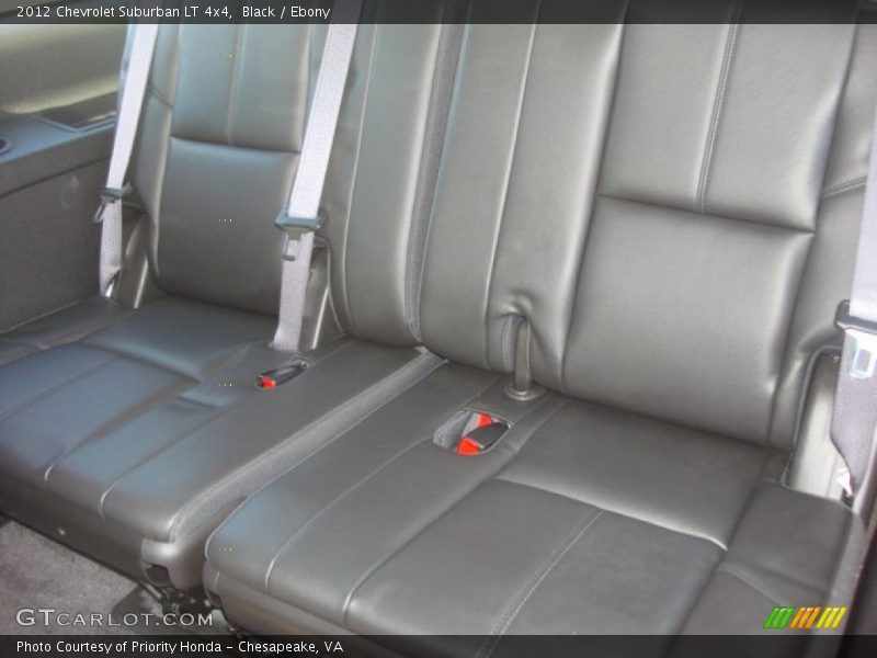 Black / Ebony 2012 Chevrolet Suburban LT 4x4