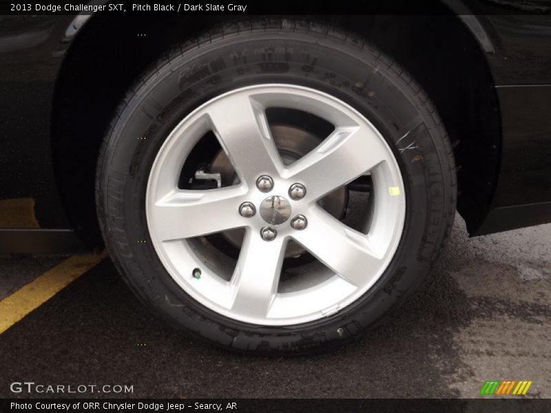 Pitch Black / Dark Slate Gray 2013 Dodge Challenger SXT