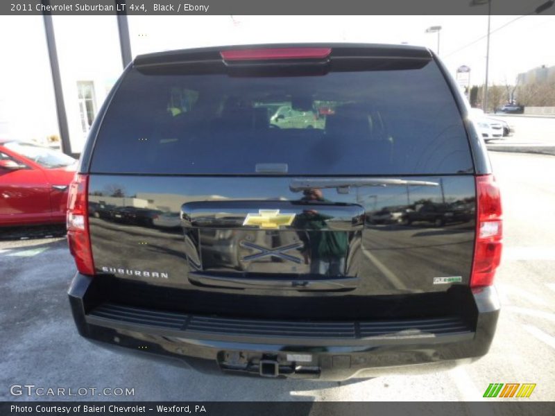 Black / Ebony 2011 Chevrolet Suburban LT 4x4