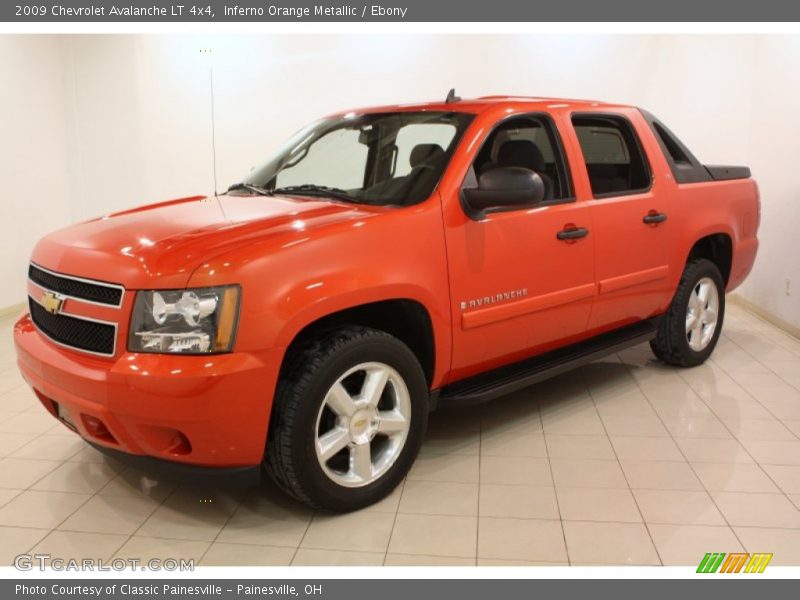 Inferno Orange Metallic / Ebony 2009 Chevrolet Avalanche LT 4x4