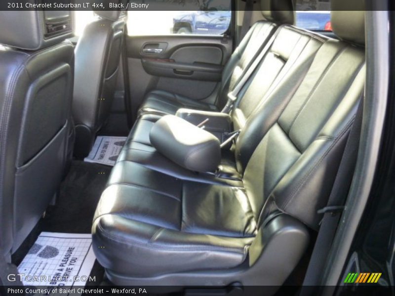 Black / Ebony 2011 Chevrolet Suburban LT 4x4