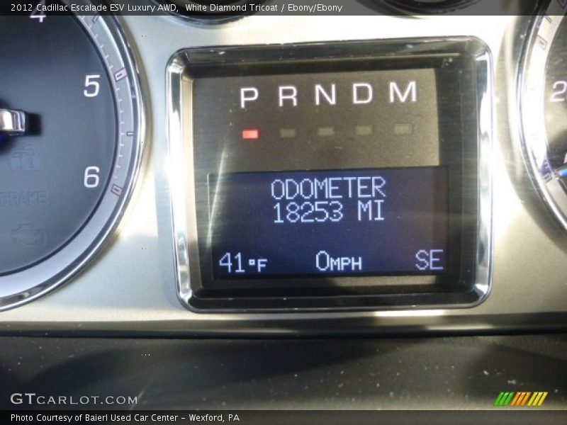 White Diamond Tricoat / Ebony/Ebony 2012 Cadillac Escalade ESV Luxury AWD