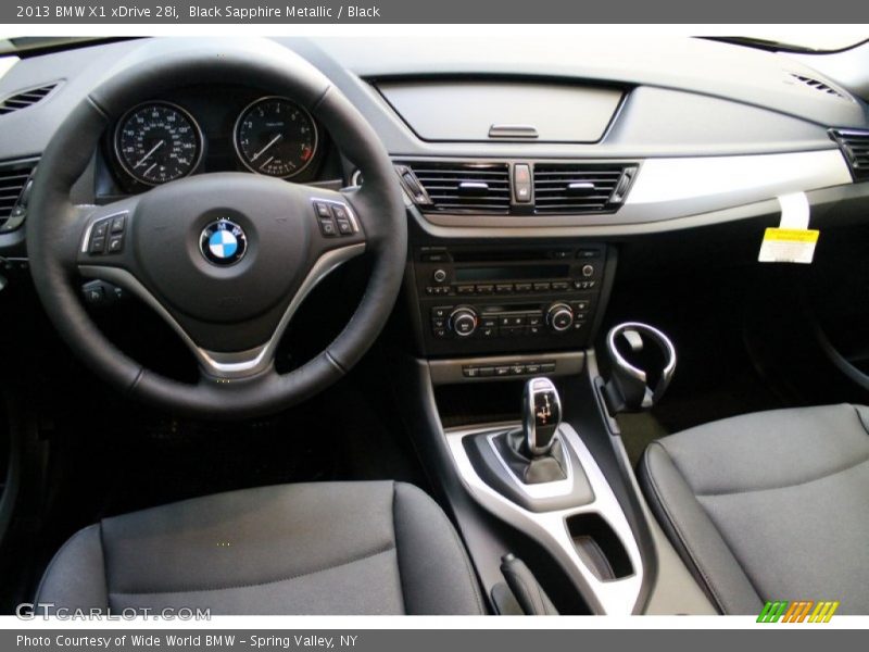 Dashboard of 2013 X1 xDrive 28i