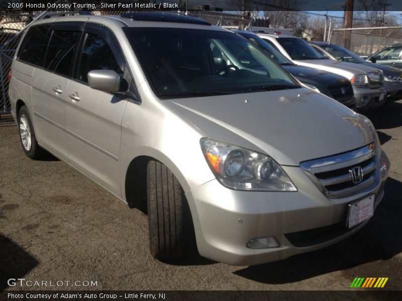 Silver Pearl Metallic / Black 2006 Honda Odyssey Touring