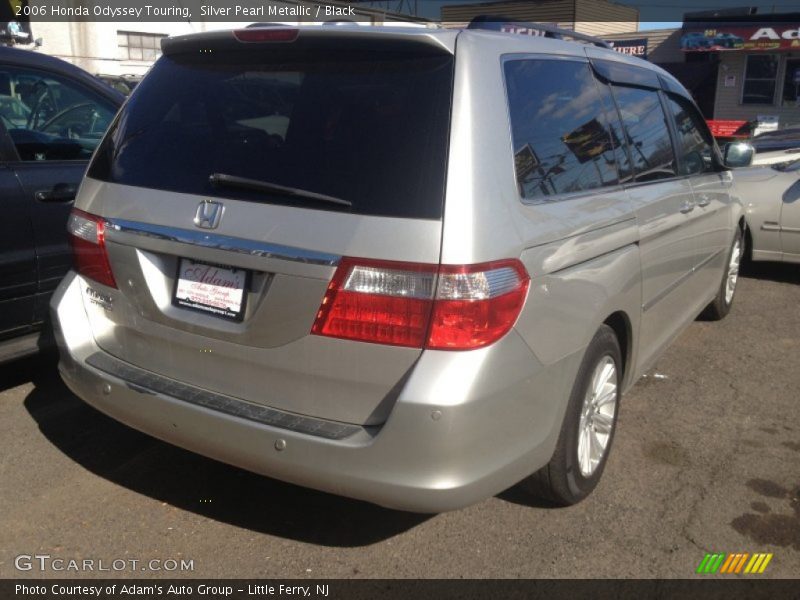Silver Pearl Metallic / Black 2006 Honda Odyssey Touring