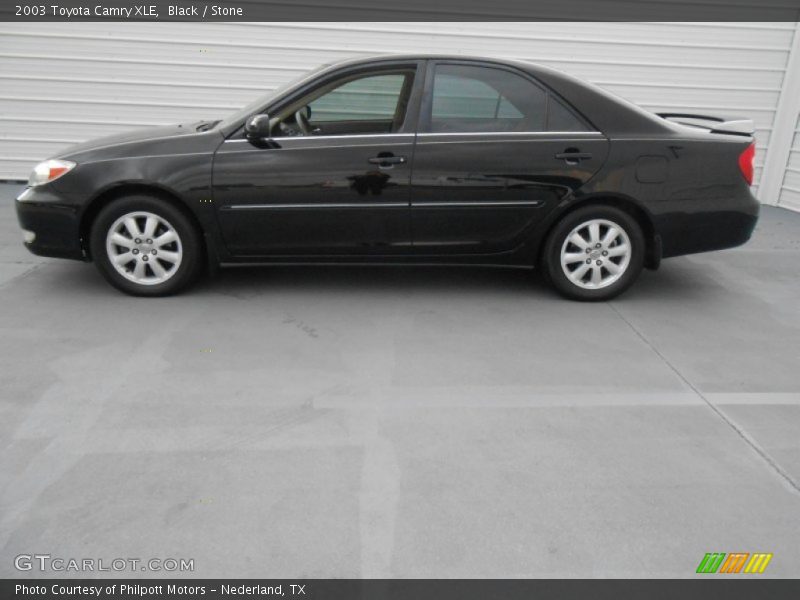 Black / Stone 2003 Toyota Camry XLE