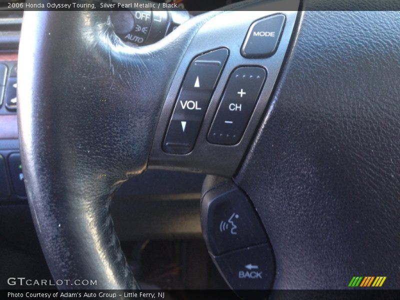Silver Pearl Metallic / Black 2006 Honda Odyssey Touring
