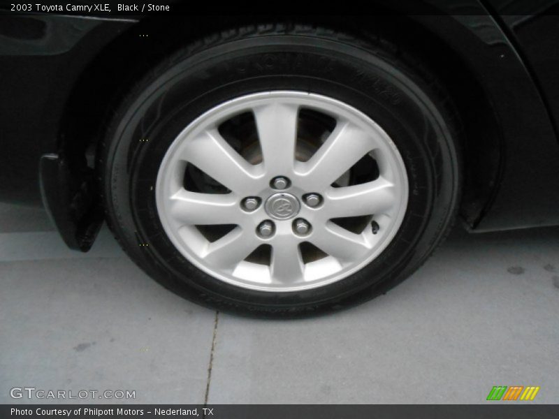 Black / Stone 2003 Toyota Camry XLE