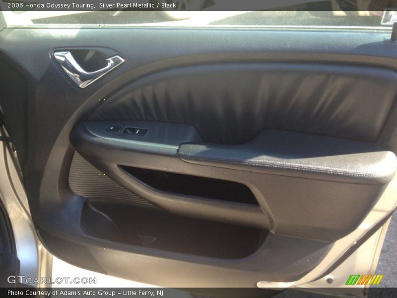 Silver Pearl Metallic / Black 2006 Honda Odyssey Touring