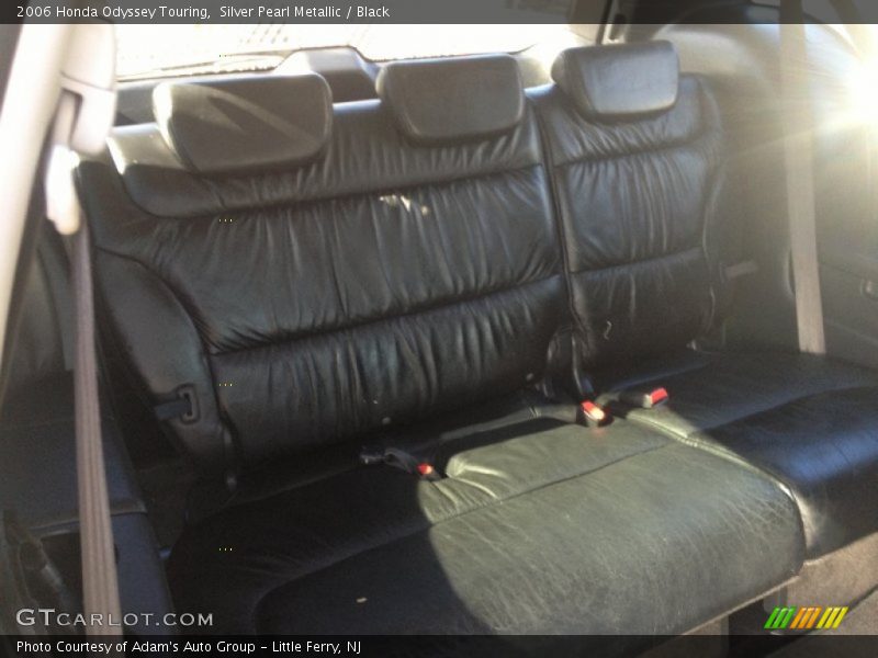 Silver Pearl Metallic / Black 2006 Honda Odyssey Touring