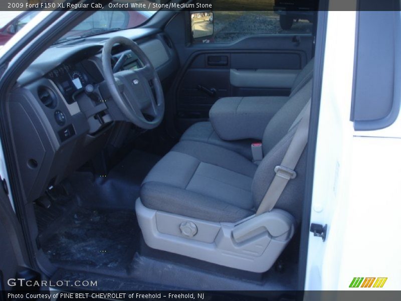 Oxford White / Stone/Medium Stone 2009 Ford F150 XL Regular Cab