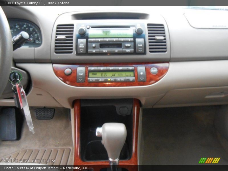 Black / Stone 2003 Toyota Camry XLE