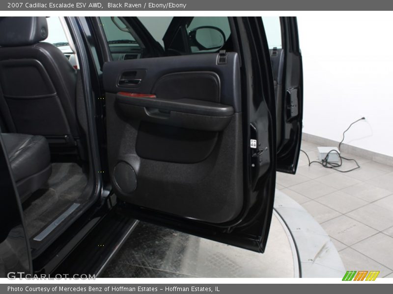 Black Raven / Ebony/Ebony 2007 Cadillac Escalade ESV AWD