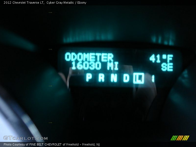 Cyber Gray Metallic / Ebony 2012 Chevrolet Traverse LT