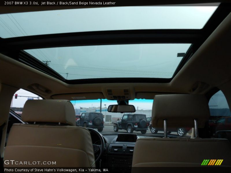 Sunroof of 2007 X3 3.0si