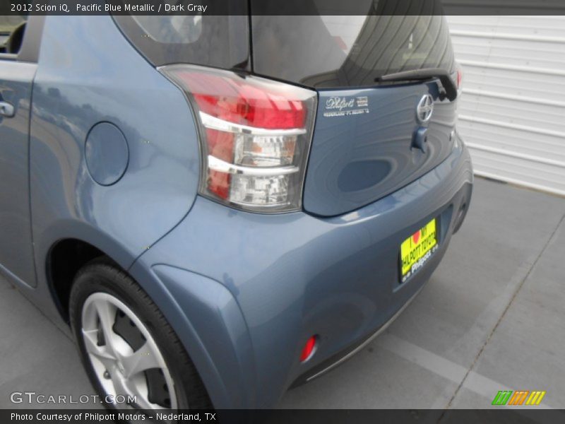 Pacific Blue Metallic / Dark Gray 2012 Scion iQ