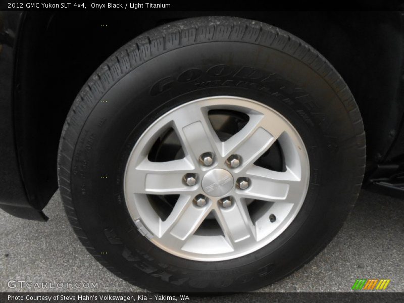  2012 Yukon SLT 4x4 Wheel