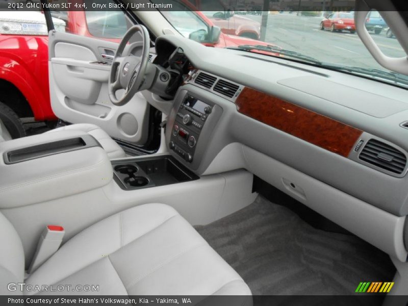 Dashboard of 2012 Yukon SLT 4x4