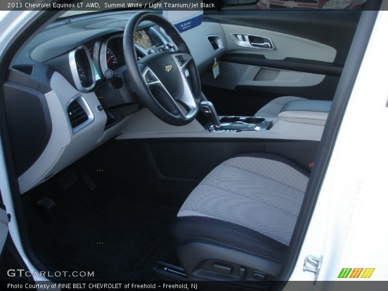 Summit White / Light Titanium/Jet Black 2013 Chevrolet Equinox LT AWD