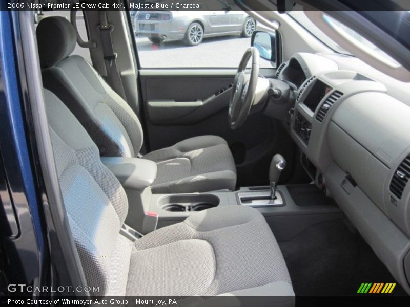 Majestic Blue / Charcoal 2006 Nissan Frontier LE Crew Cab 4x4