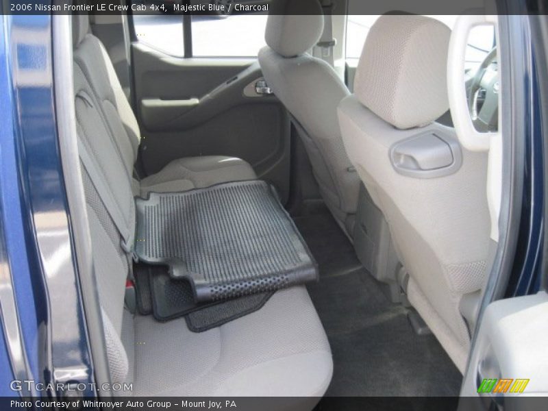 Majestic Blue / Charcoal 2006 Nissan Frontier LE Crew Cab 4x4