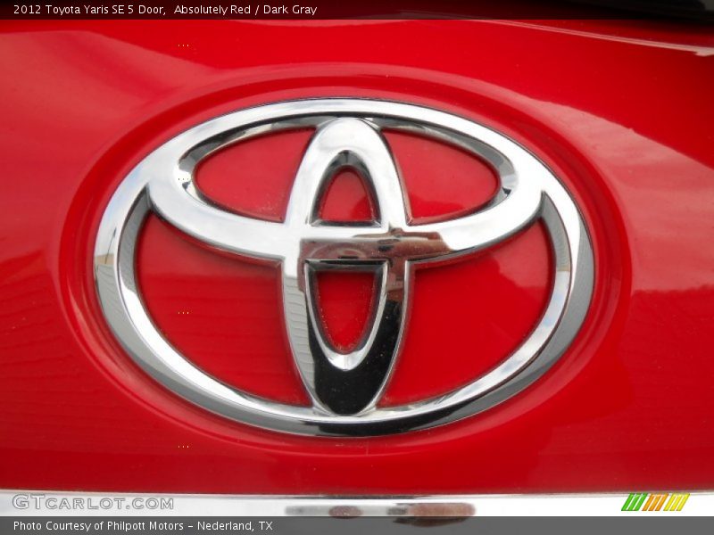 Absolutely Red / Dark Gray 2012 Toyota Yaris SE 5 Door