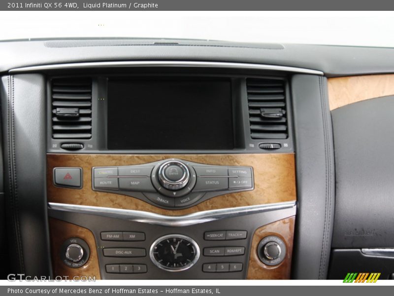 Controls of 2011 QX 56 4WD